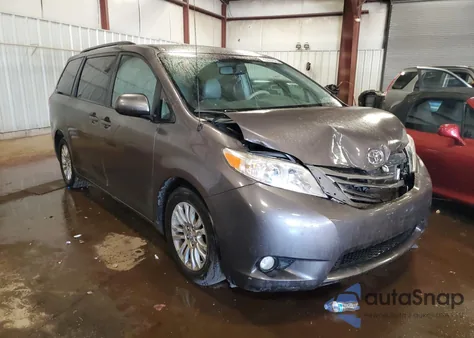 2012 Toyota Sienna Xle from USA, damaged, VIN 5TDYK3DCXCS209461